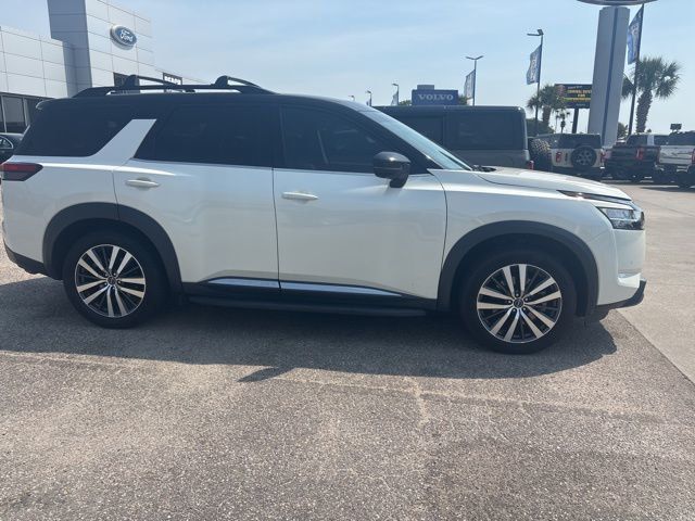 2022 Nissan Pathfinder Platinum 4WD - 23019007 - 1