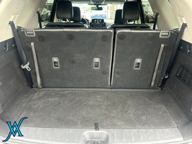2022 Nissan Pathfinder Platinum Sport Utility 4D - 23083759 - 19