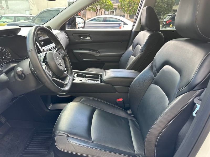 2022 Nissan Pathfinder SL 2WD - 22957295 - 12