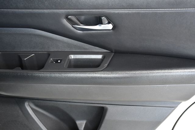 2022 Nissan Pathfinder SL 2WD - 22922331 - 15