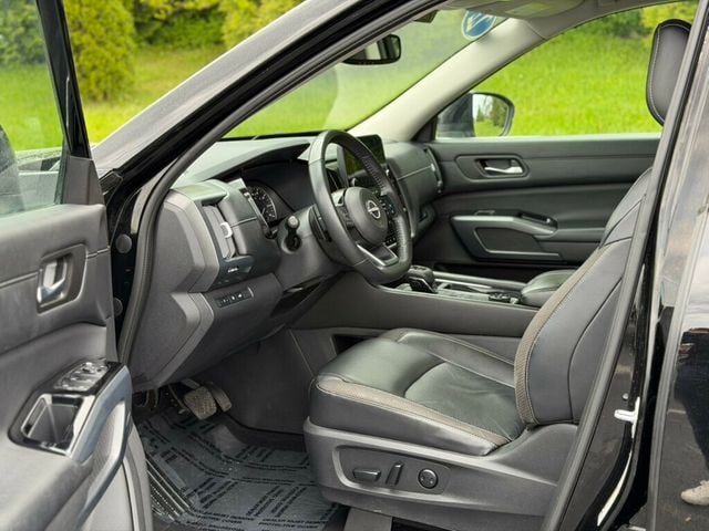 2022 Nissan Pathfinder SL 4WD - 23013998 - 11
