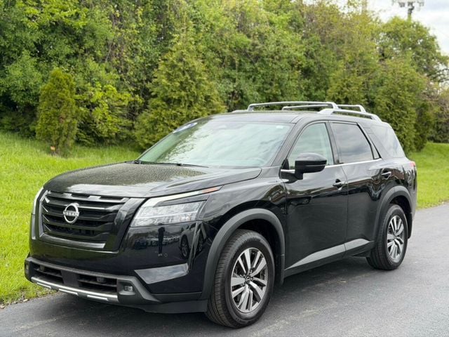2022 Nissan Pathfinder SL 4WD - 23013998 - 1
