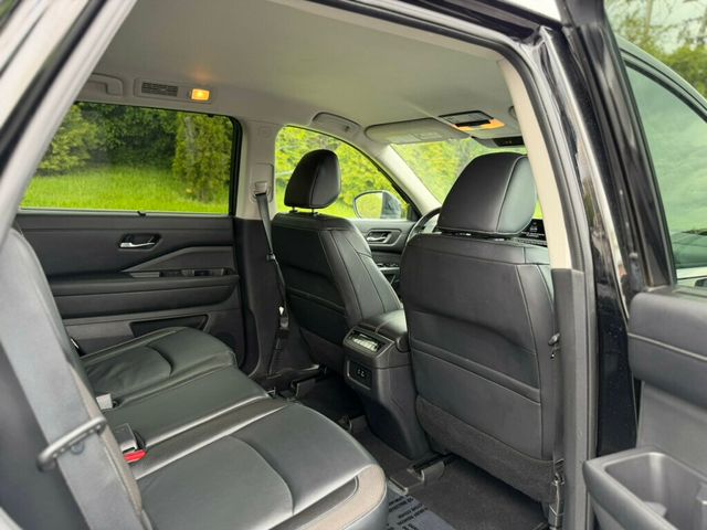 2022 Nissan Pathfinder SL 4WD - 23013998 - 22