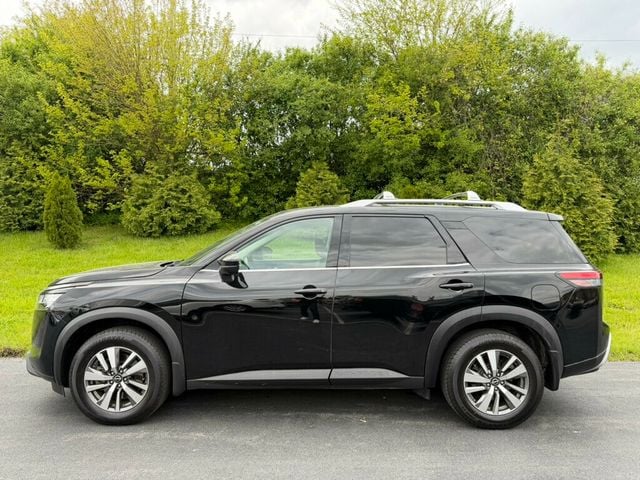 2022 Nissan Pathfinder SL 4WD - 23013998 - 2