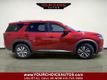 2022 Nissan Pathfinder SL 4WD - 23025733 - 10