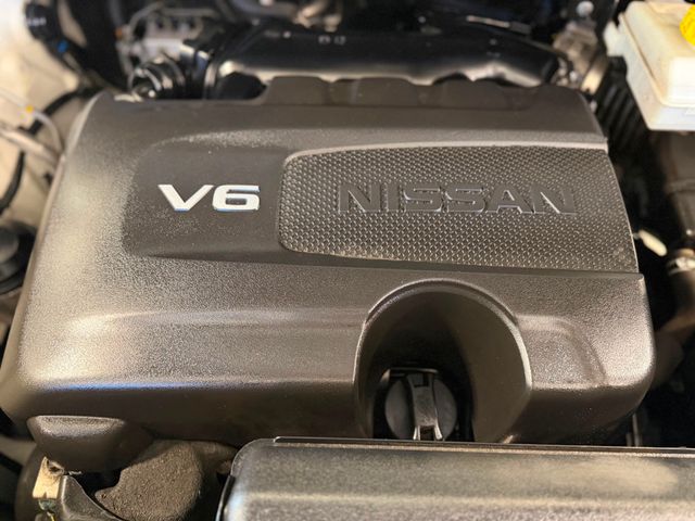 2022 Nissan Pathfinder SL 4WD - 22992314 - 38