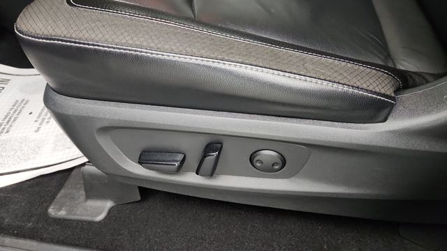 2022 Nissan Pathfinder SL 4WD - 23092737 - 10