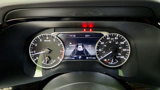 2022 Nissan Pathfinder SL 4WD - 23092737 - 13