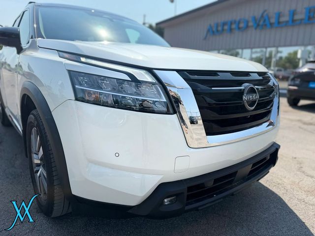 2022 Nissan Pathfinder SL Sport Utility 4D - 23066377 - 9