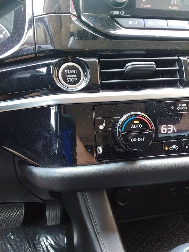 2022 Nissan Pathfinder SV 2WD - 23048573 - 24