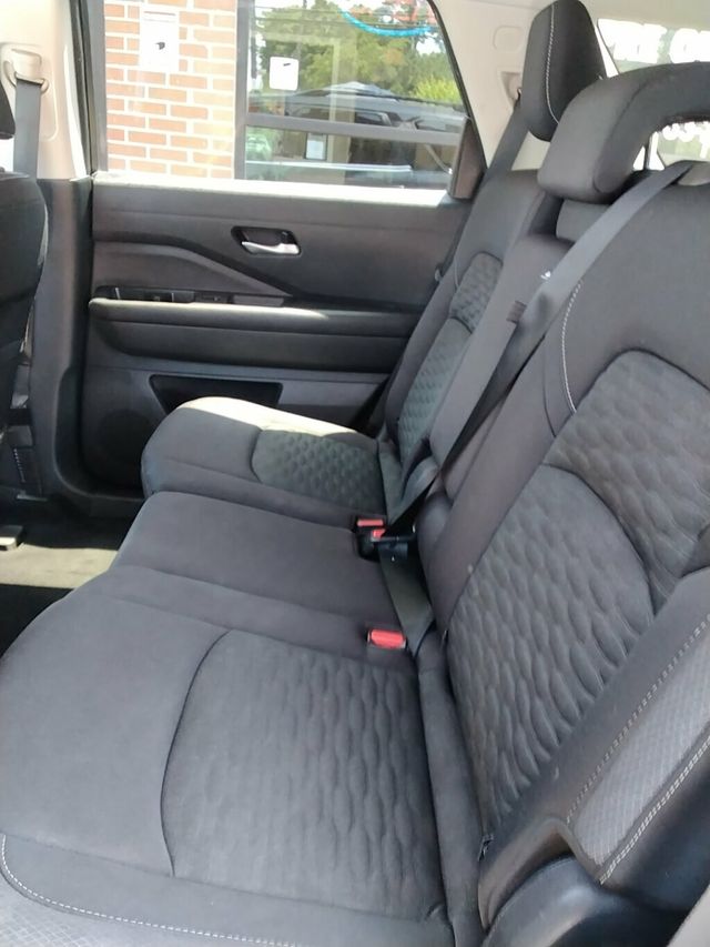 2022 Nissan Pathfinder SV 2WD - 23048573 - 8