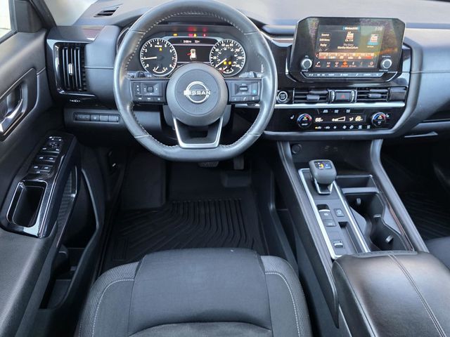 2022 Nissan Pathfinder SV 2WD - 22982571 - 10