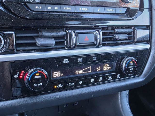 2022 Nissan Pathfinder SV 2WD - 22982571 - 18