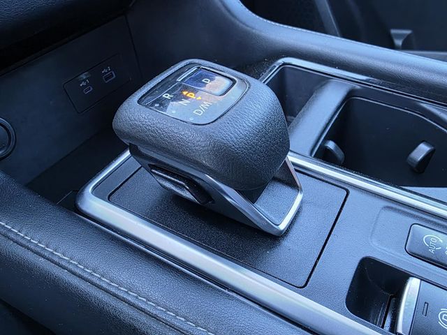 2022 Nissan Pathfinder SV 2WD - 22982571 - 21