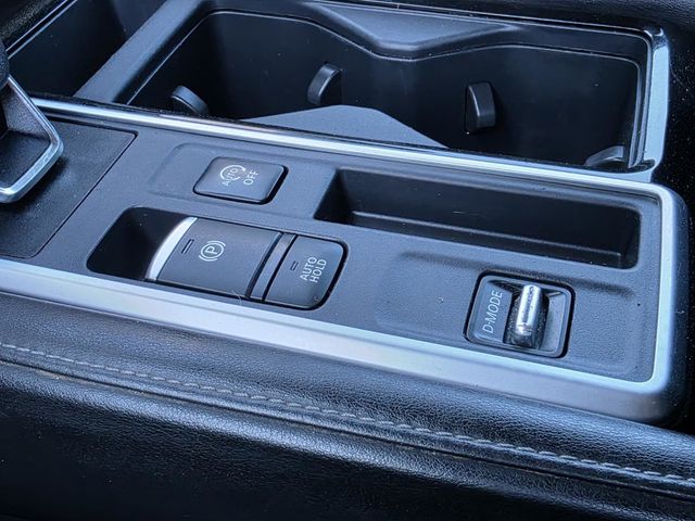 2022 Nissan Pathfinder SV 2WD - 22982571 - 23