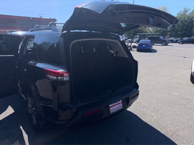 2022 Nissan Pathfinder SV 2WD - 23065548 - 10