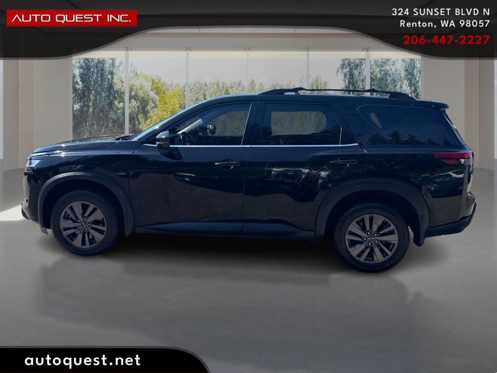 Nissan Pathfinder photo 8