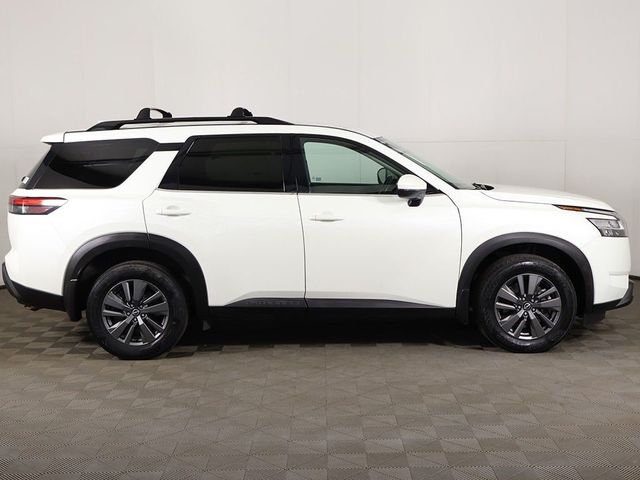 2022 Nissan Pathfinder SV 4WD - 23045738 - 17