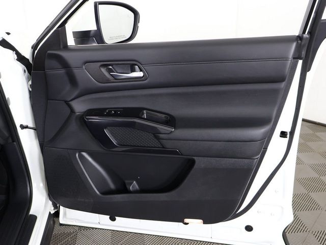 2022 Nissan Pathfinder SV 4WD - 23045738 - 22