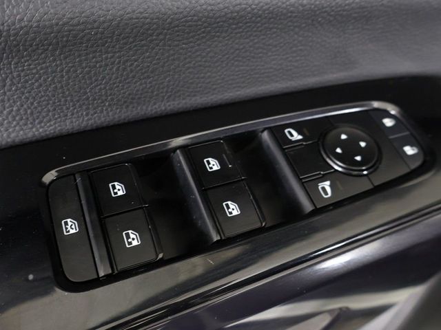 2022 Nissan Pathfinder SV 4WD - 23045738 - 38