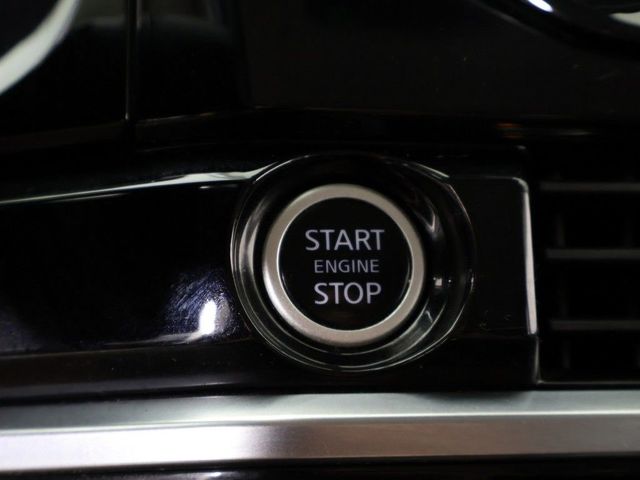 2022 Nissan Pathfinder SV 4WD - 23045738 - 40