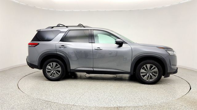 2022 Nissan Pathfinder SV 4WD - 23021563 - 3