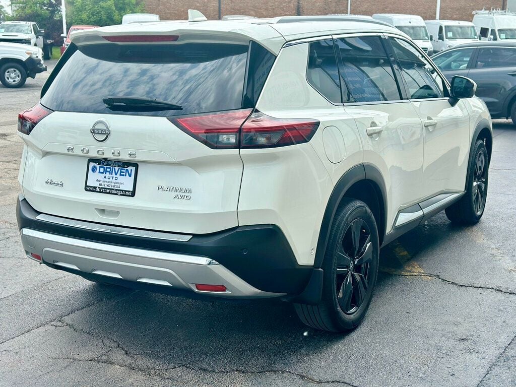 2022 Nissan Rogue AWD Platinum - 22442104 - 4