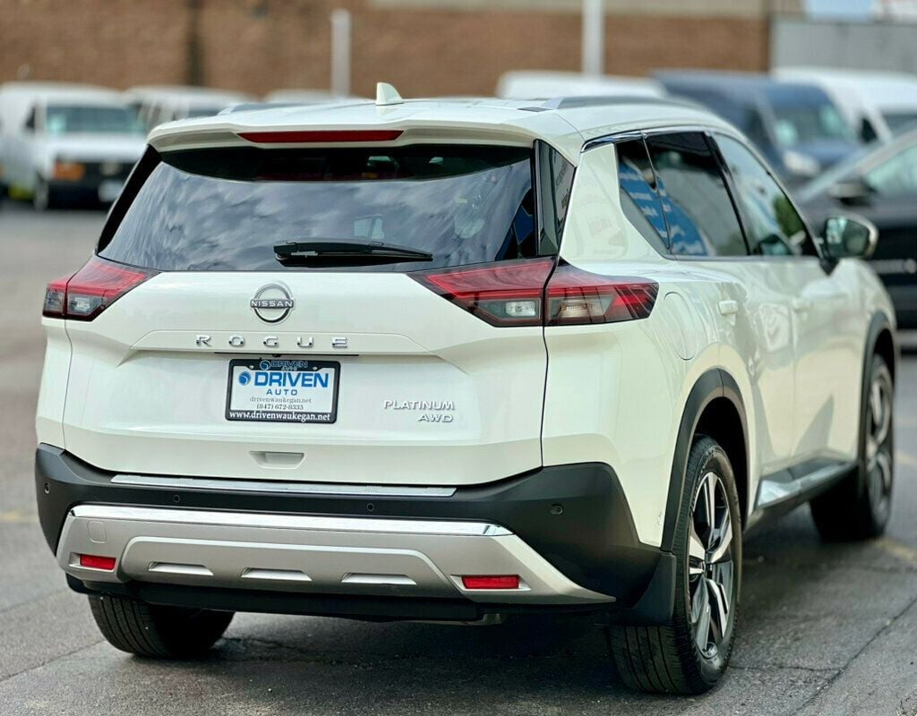 2022 Nissan Rogue AWD Platinum - 22887965 - 36