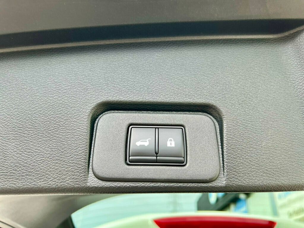 2022 Nissan Rogue AWD Platinum - 22887965 - 8