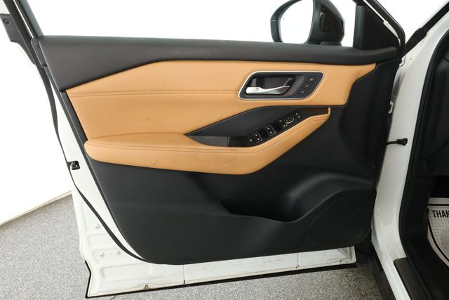 2022 Nissan Rogue AWD Platinum - 22927557 - 8