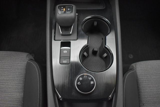 2022 Nissan Rogue AWD S - 22980940 - 23