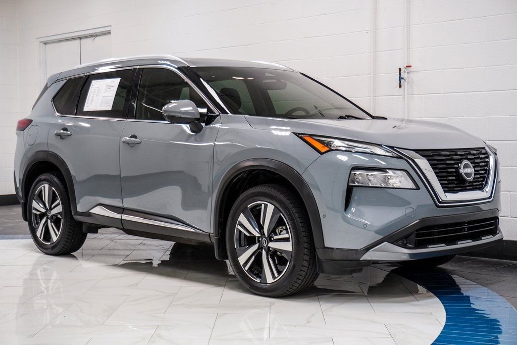 2022 Nissan Rogue SL photo 4