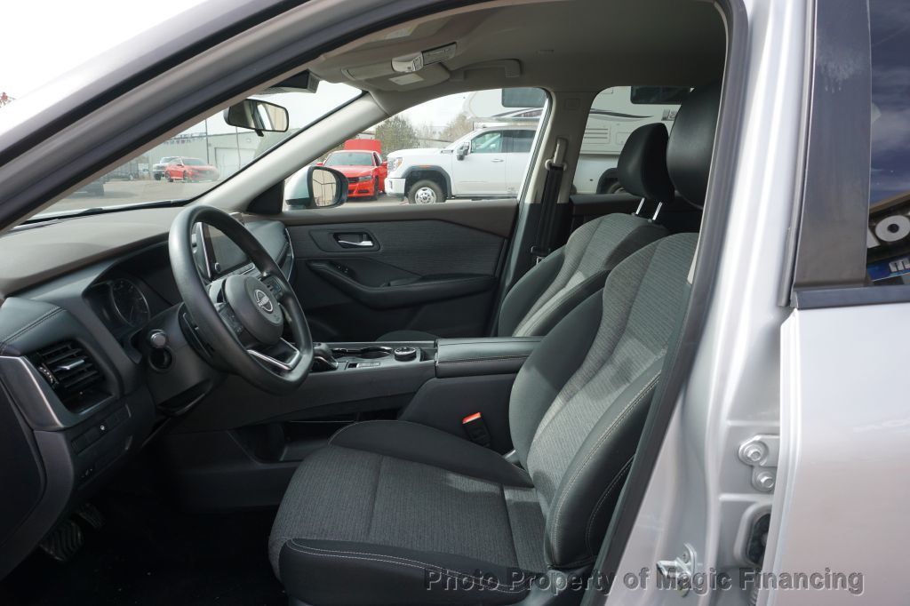 2022 Nissan Rogue AWD SV - 22985010 - 3