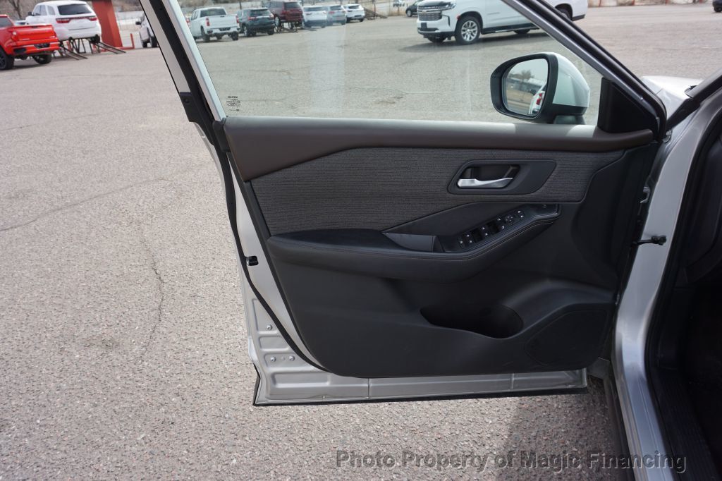 2022 Nissan Rogue AWD SV - 22985010 - 8