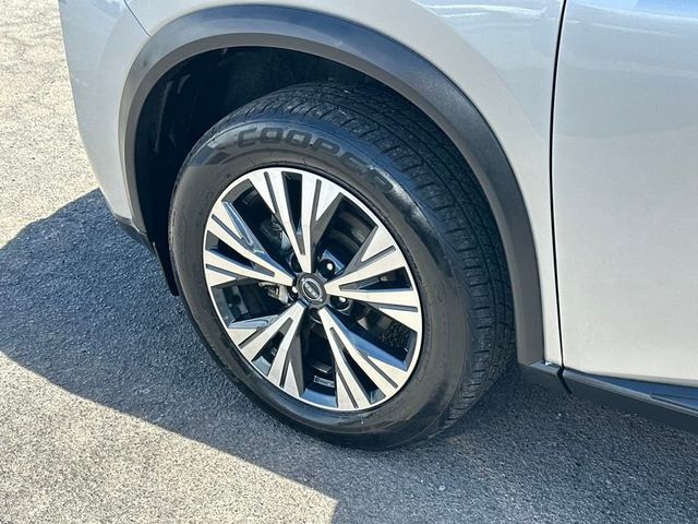 2022 Nissan Rogue AWD SV - 22916194 - 11