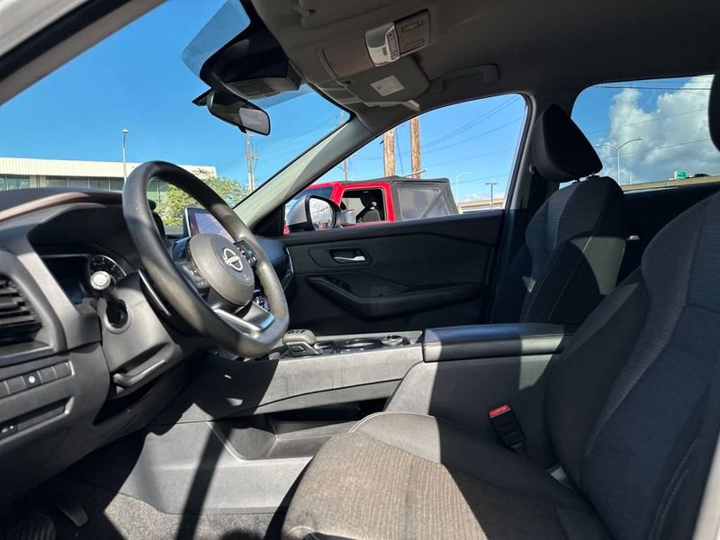 2022 Nissan Rogue AWD SV - 22934470 - 12