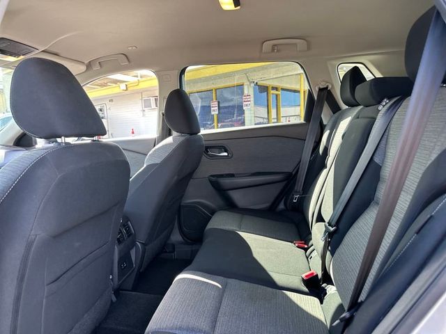 2022 Nissan Rogue AWD SV - 22939101 - 14