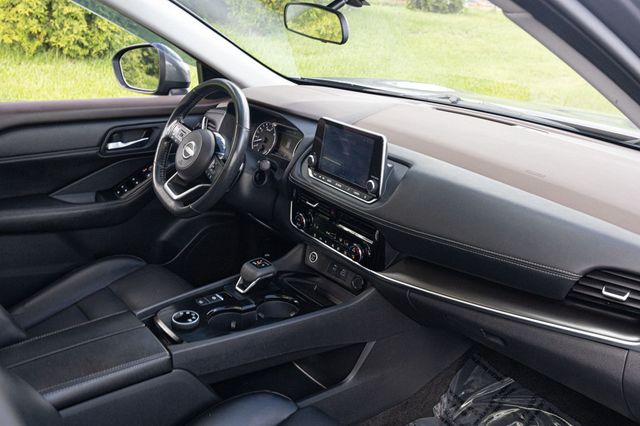 2022 Nissan Rogue AWD SV - 22844266 - 22