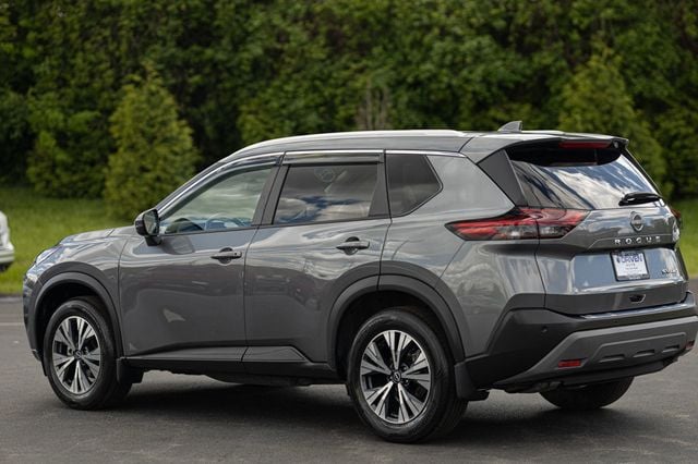2022 Nissan Rogue AWD SV - 22844266 - 4