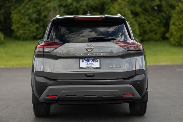 2022 Nissan Rogue AWD SV - 22844266 - 5