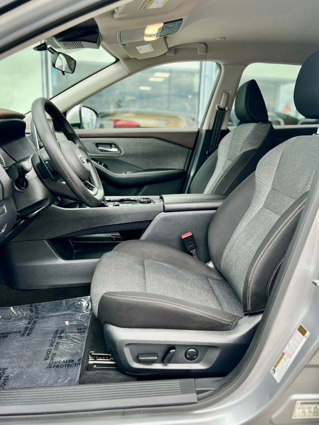 2022 Nissan Rogue AWD SV - 23027294 - 12