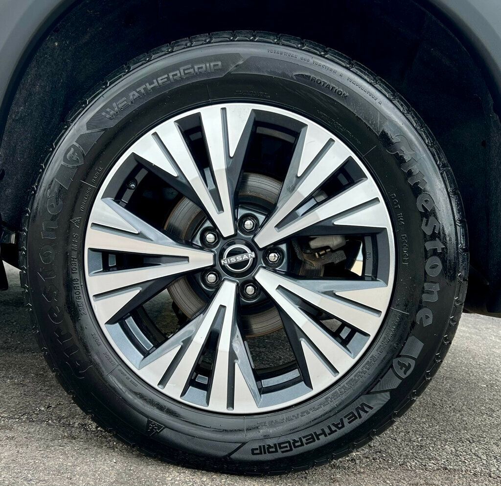 2022 Nissan Rogue AWD SV - 23027294 - 24