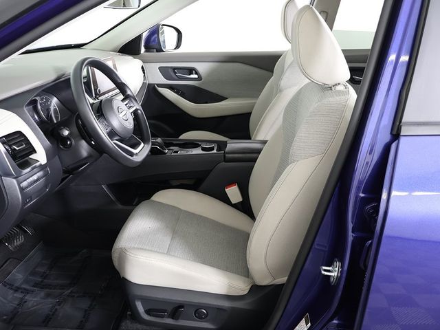 2022 Nissan Rogue AWD SV - 22941799 - 26