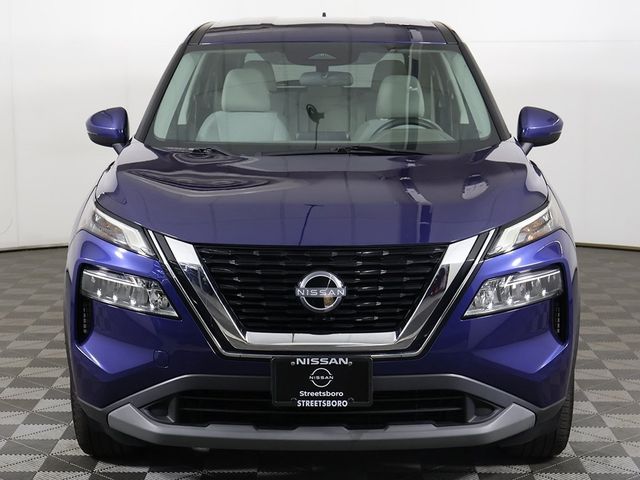 2022 Nissan Rogue AWD SV - 22941799 - 8