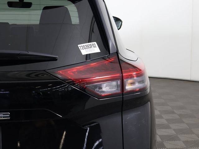 2022 Nissan Rogue AWD SV - 22935636 - 15