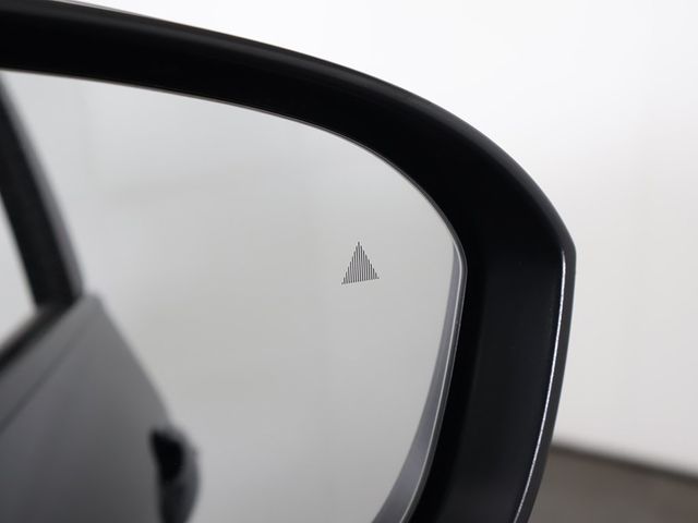 2022 Nissan Rogue AWD SV - 22935636 - 36