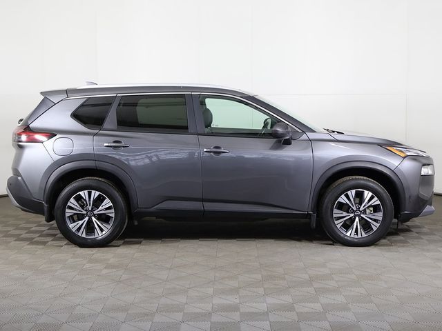 2022 Nissan Rogue AWD SV - 22955177 - 18