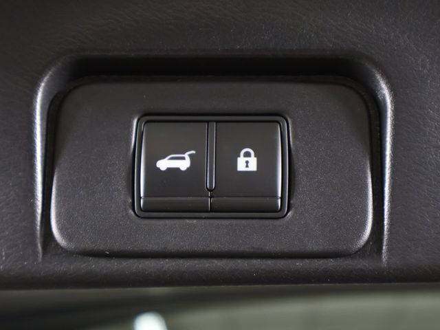 2022 Nissan Rogue AWD SV - 22955177 - 20