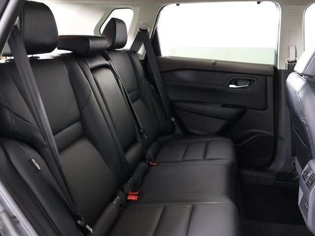 2022 Nissan Rogue AWD SV - 22955177 - 36