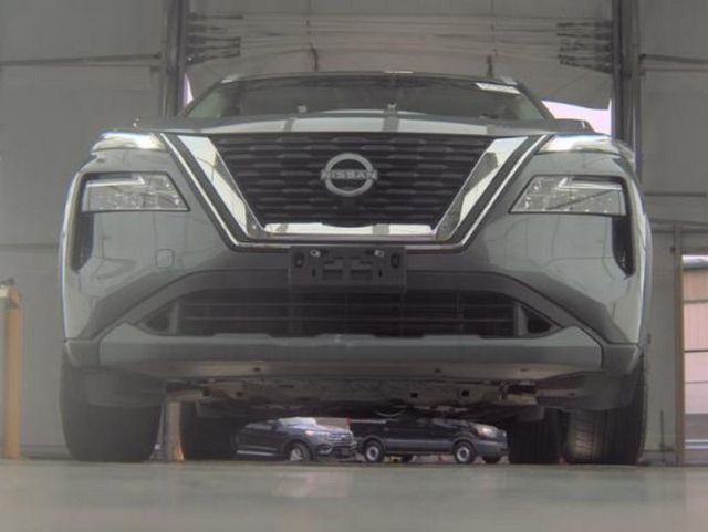 2022 Nissan Rogue AWD SV - 22955177 - 3